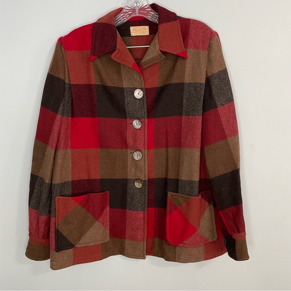 Pendleton Jackets & Blazers - Vintage PENDLETON 49er Made in the USA Plaid Wool Jacket Women’s Size Medium